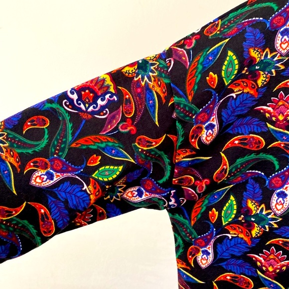 LuLaRoe “IRMA” HIGH-LOW TUNIC OVERSIZED TOP SIZE EXTRA SMALL 🌟NWT🌟 - Picture 4 of 11